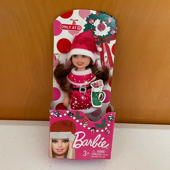 Red Holiday Chelsea Doll Barbie Chelsea Doll, Small Doll Wearing